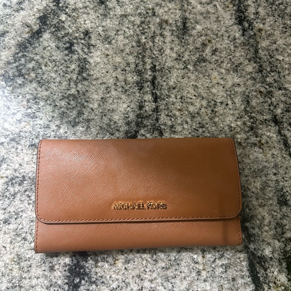 Michael Kors Tan Saffiano Leather Continental Wallet with Gold Logo